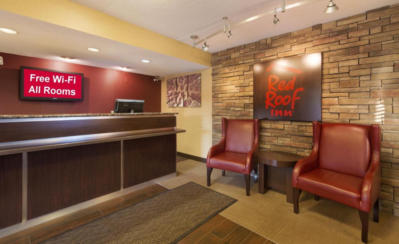 Red Roof Inn Detroit - Warren Εξωτερικό φωτογραφία