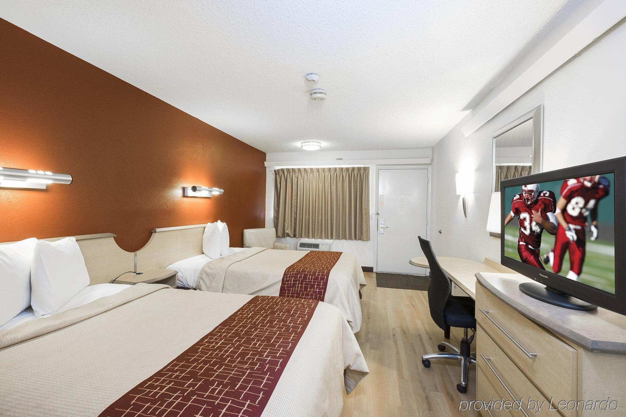 Red Roof Inn Detroit - Warren Εξωτερικό φωτογραφία