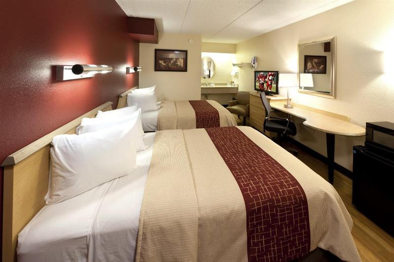 Red Roof Inn Detroit - Warren Εξωτερικό φωτογραφία